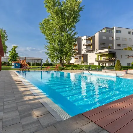 Admiral Luxury V. Apartman Апартаменты Шиофок
