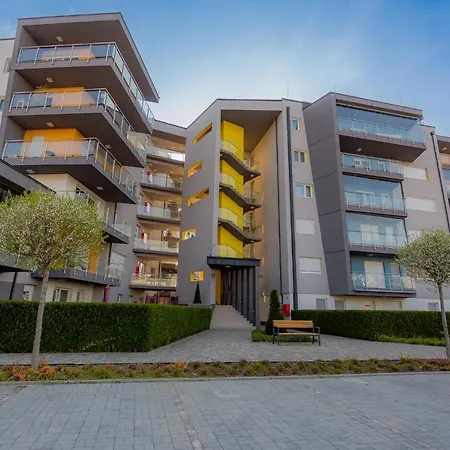Admiral Luxury V. Apartman Апартаменты
