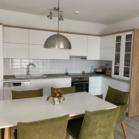 Admiral Luxury V. Apartman Апартаменты *