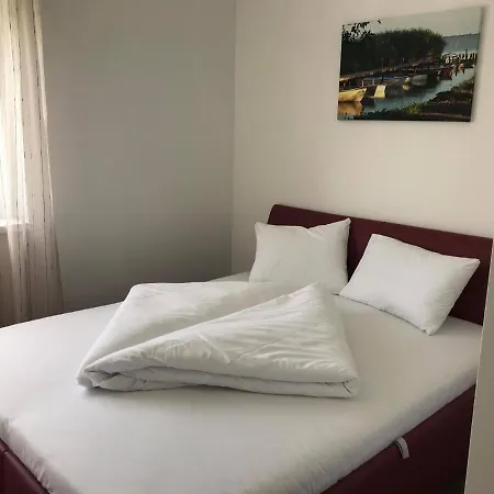 Admiral Luxury V. Apartman * Шиофок
