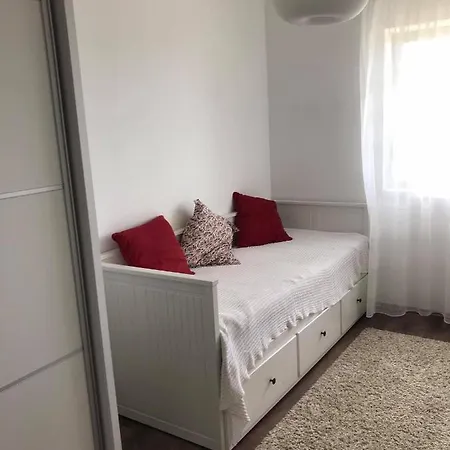 Admiral Luxury V. Apartman Апартаменты Шиофок